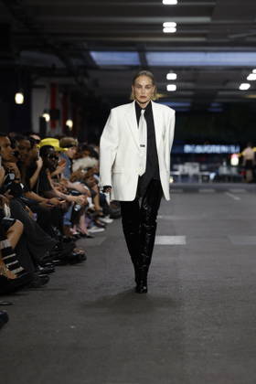 Sharon Stone walks the runway for the Men’s Ready-to-Wear Spring Summer 2027 collection during Paris Fashion Week (PFW) on June 26, 2026. Sharon Stone walks the runway for the Men’s Ready-to-Wear Spring Summer 2027 collection during Paris Fashion Week (PFW) on June 26, 2026, in Paris, France  Copyright: xAgencex xBestimagexAgencex xBestimagex