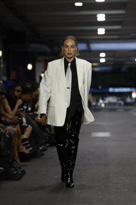 Sharon Stone walks the runway for the Men’s Ready-to-Wear Spring Summer 2027 collection during Paris Fashion Week (PFW) on June 26, 2026. Sharon Stone walks the runway for the Men’s Ready-to-Wear Spring Summer 2027 collection during Paris Fashion Week (PFW) on June 26, 2026, in Paris, France  Copyright: xAgencex xBestimagexAgencex xBestimagex