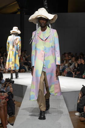 Comme des Garçons Men s Ready-to-Wear Spring Summer 2027 Collection Fashion Show during Paris Fashion Week, June 26, 2026 Comme Des Garcons Men’s Ready-to-Wear Spring Summer 2027 Collection Fashion Show at Paris Fashion Week, June 26, 2026, Paris, France  Copyright: xAgencex xBestimagexAgencex xBestimagex