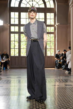 Junya Watanabe Men s Ready-to-Wear Spring Summer 2027 Collection Fashion Show at Paris Fashion Week, June 26, 2026 Junya Watanabe Men’s Ready-to-Wear Spring Summer 2027 Collection Fashion Show at Paris Fashion Week, June 26, 2026, Paris, France  Copyright: xAgencex xBestimagexAgencex xBestimagex