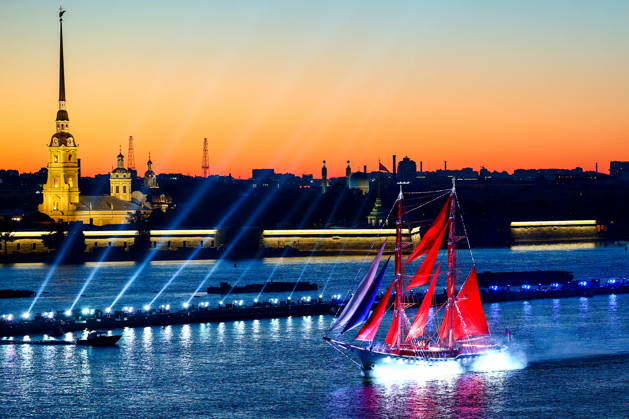 RUSSIA, ST PETERSBURG - JUNE 28, 2026: The Rossiya brig sails the Neva River during the Scarlet Sails festival, an annual celebration for secondary school leavers. Alexander Melekhov TASS  94387403