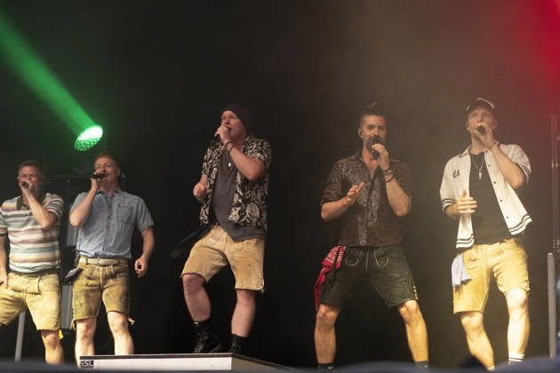 27.06.2026, Klosters-Serneus, Schulhaus Bündelti, Gatschiefer Openair, voXXclub Klosters-Serneus Schulhaus Bündelti Grisons Switzerland Copyright: xJustPictures.ch AlexanderxRaemyx jp-de-AlRa-DSC00870