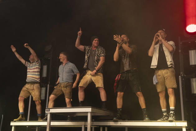 27.06.2026, Klosters-Serneus, Schulhaus Bündelti, Gatschiefer Openair, voXXclub Klosters-Serneus Schulhaus Bündelti Grisons Switzerland Copyright: xJustPictures.ch AlexanderxRaemyx jp-de-AlRa-DSC04431