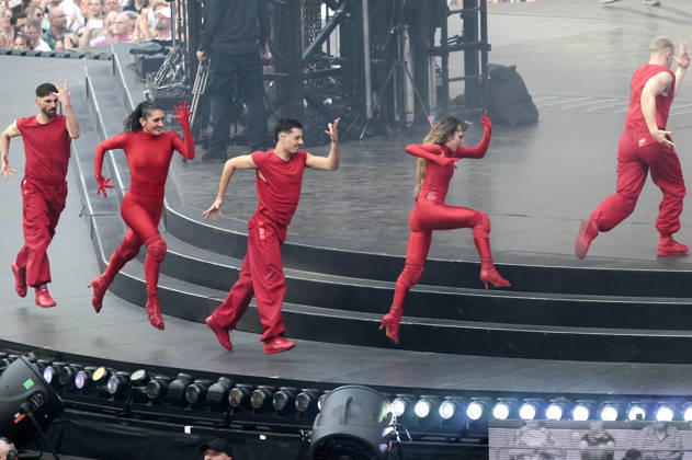 Tänzer beim Helene Fischer Konzert 360Â° Stadion Tour im RheinEnergieStadion. Köln, 27.06.2026 (Hinweis: Verwendung nur redaktionell in Bezug auf das Konzert bzw. die aktuelle Tour)