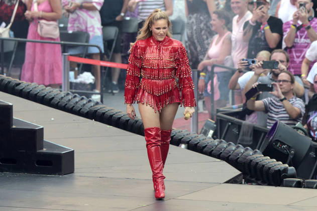 Helene Fischer live bei einem Konzert ihrer 360Â° Stadion Tour im RheinEnergieStadion. Köln, 27.06.2026 (Hinweis: Verwendung nur redaktionell in Bezug auf das Konzert bzw. die aktuelle Tour)