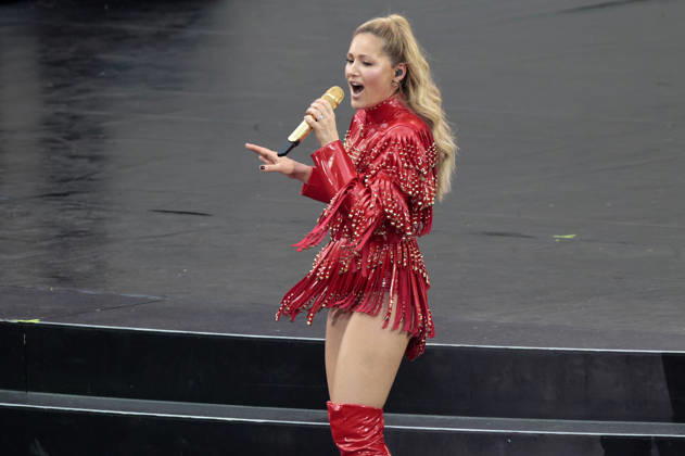 Helene Fischer live bei einem Konzert ihrer 360Â° Stadion Tour im RheinEnergieStadion. Köln, 27.06.2026 (Hinweis: Verwendung nur redaktionell in Bezug auf das Konzert bzw. die aktuelle Tour)