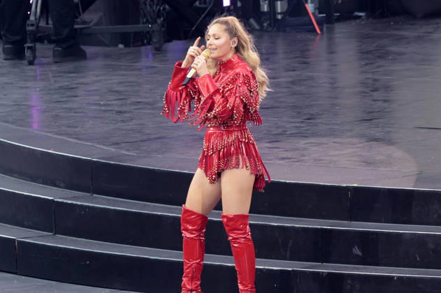Helene Fischer live bei einem Konzert ihrer 360Â° Stadion Tour im RheinEnergieStadion. Köln, 27.06.2026 (Hinweis: Verwendung nur redaktionell in Bezug auf das Konzert bzw. die aktuelle Tour)