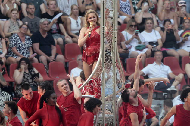 Helene Fischer live bei einem Konzert ihrer 360Â° Stadion Tour im RheinEnergieStadion. Köln, 27.06.2026 (Hinweis: Verwendung nur redaktionell in Bezug auf das Konzert bzw. die aktuelle Tour)
