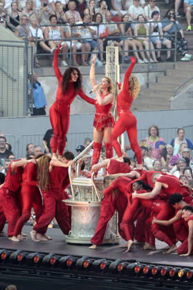 Helene Fischer live bei einem Konzert ihrer 360Â° Stadion Tour im RheinEnergieStadion. Köln, 27.06.2026 (Hinweis: Verwendung nur redaktionell in Bezug auf das Konzert bzw. die aktuelle Tour)
