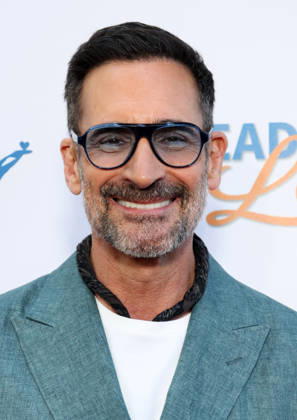 Los Angeles CA June 27: Lawrence Zarian. at Project Angel Food s Lead With Love 7 - A Fundraising Special On KTLA held at KTLA 5 Studios in Los Angeles, CA. on June 27, 2026 Credit: AdMedia Los Angeles USA - ZUMAa123 20260627_zaa_a123_073 Copyright: xADx