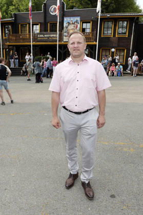 Toni Köppen bei der Premiere von Im Tal des Todes bei den Karl-May-Spielen 2026 im Freilichttheater am Kalkberg. Bad Segeberg, 27.06.2026