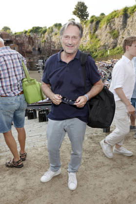 Helmut Zierl bei der Premiere von Im Tal des Todes bei den Karl-May-Spielen 2026 im Freilichttheater am Kalkberg. Bad Segeberg, 27.06.2026