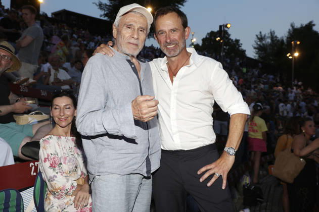 Gojko Mitic und Nicolas König bei der Premiere von Im Tal des Todes bei den Karl-May-Spielen 2026 im Freilichttheater am Kalkberg. Bad Segeberg, 27.06.2026
