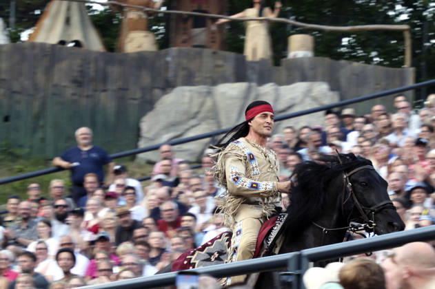 Alexander Klaws bei der Premiere von Im Tal des Todes bei den Karl-May-Spielen 2026 im Freilichttheater am Kalkberg. Bad Segeberg, 27.06.2026