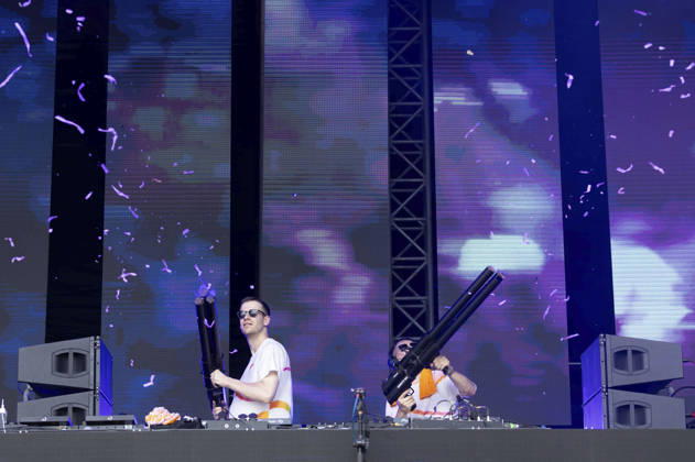 Gestört aber Geil live beim Rainbow Festival am Fühlinger See. Köln, 27.06.2026