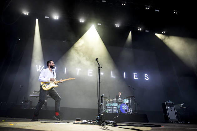White Lies live at Tinderbox 2026 Odense, Denmark. 27th, June 2026. The English indie rock and post-punk band White Lies performs a live concert during the Danish music festival Tinderbox 2026 in Odense. Here singer and guitarist Harry McVeigh is seen live on stage. Denmark, Odense  Copyright: xGonzalesxPhoto LassexLagonix