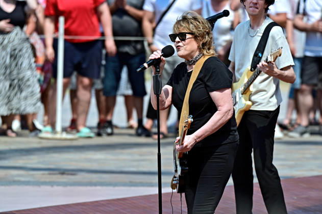 ZDF - Fernsehgarten. Sängerin Katrina Leskanich während der ZDF - Unterhaltungsshow Fernsehgarten am 28.06.2026 in Mainz. 20260628MWI131382