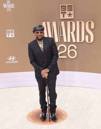 The-Dream arrives on the red carpet for 26th annual BET Awards live telecast at the Peacock Theater in Los Angeles on Sunday, June 28, 2026. The BET Awards honors Black entertainers and other people of color in music, film, sports and philanthropy.  LAP20260628126 GREGxGRUDT