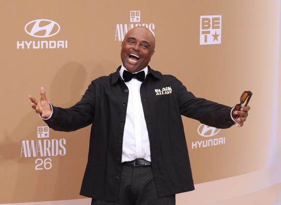 Alex Thomas arrives on the red carpet for 26th annual BET Awards live telecast at the Peacock Theater in Los Angeles on Sunday, June 28, 2026. The BET Awards honors Black entertainers and other people of color in music, film, sports and philanthropy.  LAP20260628158 GREGxGRUDT