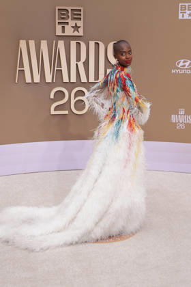 BET Awards 2026 - Red Carpet Madisin Rian attends the 2026 BET Awards at Peacock Theater on June 28, 2026 in Los Angeles, California. Los Angeles California United States Copyright: xCraSH imageSPACEx