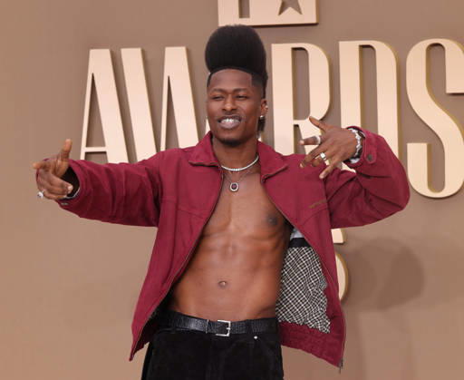 Lucky Daye arrives on the red carpet for 26th annual BET Awards live telecast at the Peacock Theater in Los Angeles on Sunday, June 28, 2026. The BET Awards honors Black entertainers and other people of color in music, film, sports and philanthropy.  LAP20260628259 GREGxGRUDT