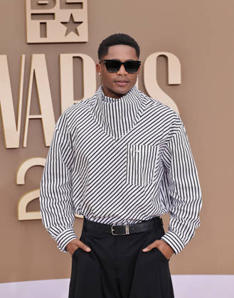 BET Awards 2026 - Red Carpet Da Vinchi attends the 2026 BET Awards at Peacock Theater on June 28, 2026 in Los Angeles, California. Los Angeles California United States Copyright: xCraSH imageSPACEx