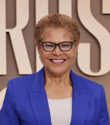BET Awards 2026 - Red Carpet Karen Bass attends the 2026 BET Awards at Peacock Theater on June 28, 2026 in Los Angeles, California. Los Angeles California United States Copyright: xCraSH imageSPACEx