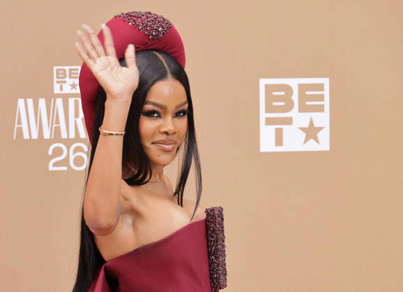 BET Awards 2026 - Red Carpet Teyana Taylor attends the 2026 BET Awards at Peacock Theater on June 28, 2026 in Los Angeles, California. Los Angeles California United States Copyright: xCraSH imageSPACEx