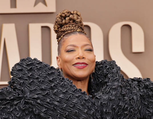 BET Awards 2026 - Red Carpet Queen Latifah attends the 2026 BET Awards at Peacock Theater on June 28, 2026 in Los Angeles, California. Los Angeles California United States Copyright: xCraSH imageSPACEx