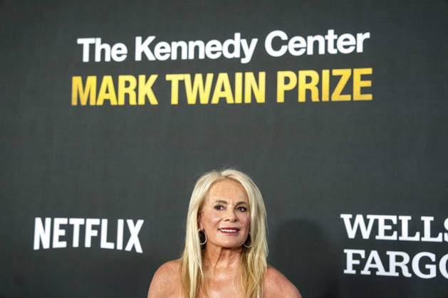 Pamella Roland DeVos arrives on the red carpet before the 27th Mark Twain Prize for American Humor Award at the Kennedy Center for the Performing Arts in Washington DC on Sunday, June 28, 2026.  WAP20260628347 BONNIExCASH