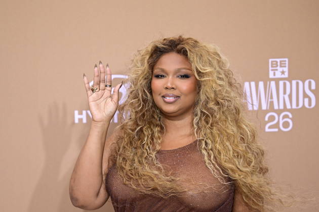 CA: BET Awards 2026 - Arrivals Lizzo attends the 2025 BET Awards at Peacock Theater on June 28, 2026 in Los Angeles, California. Los Angeles United States Copyright: xWestonxHancockx xSOPAxImagesx Weston Hancock June 28 - 2270