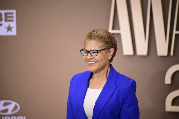 CA: BET Awards 2026 - Arrivals Los Angeles Mayor Karen Bass attends the 2025 BET Awards at Peacock Theater on June 28, 2026 in Los Angeles, California. Los Angeles United States Copyright: xWestonxHancockx xSOPAxImagesx Weston Hancock June 28 - 2276
