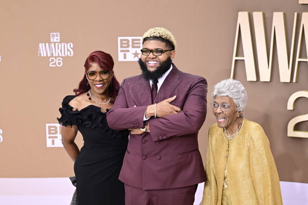 CA: BET Awards 2026 - Arrivals Druski and Family attend the 2025 BET Awards at Peacock Theater on June 28, 2026 in Los Angeles, California. Los Angeles United States Copyright: xWestonxHancockx xSOPAxImagesx Weston Hancock June 28 - 2300