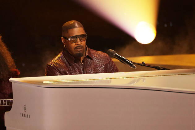 2026 BET Awards - Show Jamie Foxx performs onstage during the 2026 BET Awards at Peacock Theater on June 28, 2026 in Los Angeles, California. Los Angeles Peacock Theater California United States Copyright: xCraSH imageSPACEx