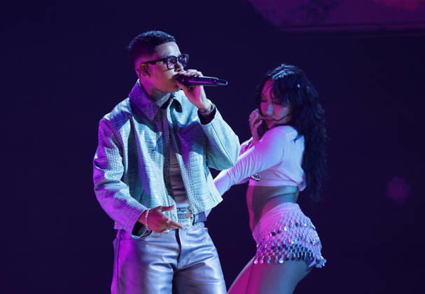 2026 BET Awards - Show Kwn performs onstage during the 2026 BET Awards at Peacock Theater on June 28, 2026 in Los Angeles, California. Los Angeles Peacock Theater California United States Copyright: xCraSH imageSPACEx