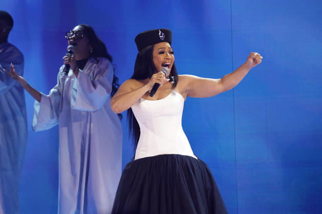 2026 BET Awards - Show Erica Campbell performs onstage during the 2026 BET Awards at Peacock Theater on June 28, 2026 in Los Angeles, California. Los Angeles Peacock Theater California United States Copyright: xCraSH imageSPACEx