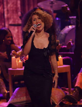 2026 BET Awards - Show Raye performs onstage during the 2026 BET Awards at Peacock Theater on June 28, 2026 in Los Angeles, California. Los Angeles Peacock Theater California United States Copyright: xCraSH imageSPACEx
