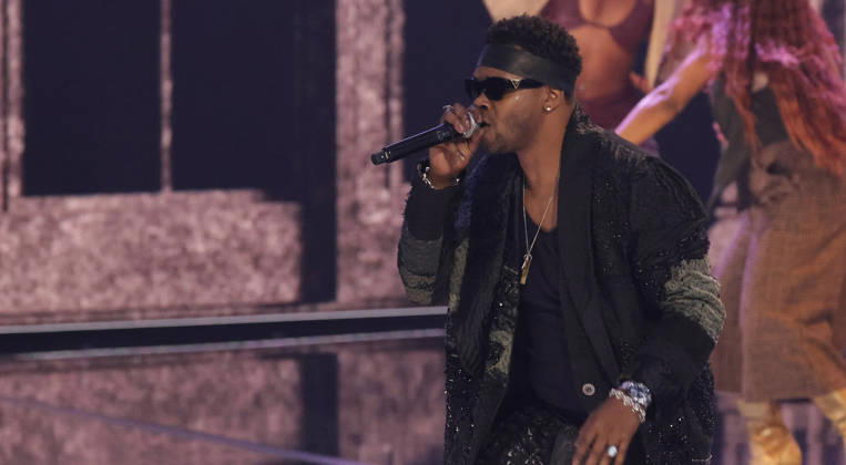 2026 BET Awards - Show BJ the Chicago Kid performs onstage during the 2026 BET Awards at Peacock Theater on June 28, 2026 in Los Angeles, California. Los Angeles Peacock Theater California United States Copyright: xCraSH imageSPACEx