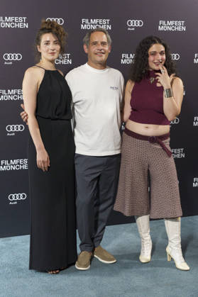 Seyneb Saleh, Moritz Bleibtreu und Anna Shirin Habedank bei der Premiere der ARD-Miniserie Ritus auf dem 43. Filmfest München 2026 in der Astor Film Lounge im Arri Kino. München, 28.06.2026