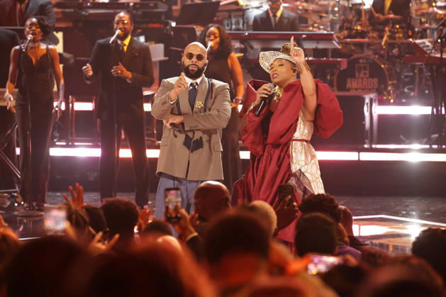 2026 BET Awards - Show Common, Queen Latifah perform onstage during the 2026 BET Awards at Peacock Theater on June 28, 2026 in Los Angeles, California. Los Angeles Peacock Theater California United States Copyright: xCraSH imageSPACEx