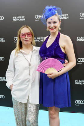 Miriam Dehne mit Gast bei der Premiere der ARD-Miniserie Selling Sex auf dem 43. Filmfest München 2026 im City Kino. München, 28.06.2026