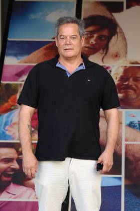 Photo Call for the Movie *9 Lunas* Actor Jorge Sanz poses at the photo call for the movie *9 Lunas* at the Renoir Plaza Espana Cinemas on June 29, 2026, in Madrid, Spain. 9 Lunas is a feel-good movie about a trans man who one day discovers he is pregnant. This leads him to challenge his own understanding of his identity, forcing him to confront his ghosts from the past and decide whether to continue with the pregnancy or complete his transition. CELEBRITIES MOVIE ACTORACTORS AND ACTRESSES POSING AT THE CINEMA Ángel Díaz Brin Madrid, Spain  Copyright: xÃngelxDiazxBrinasx 7629680