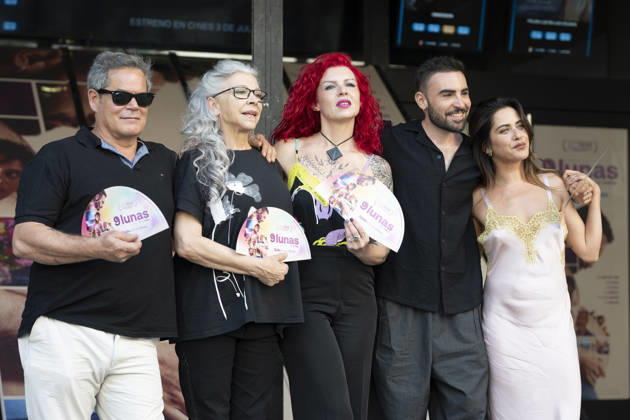 9 Lunas Photocall in Madrid, Spain - 29 Jun 2026 (L-R) Actors Jorge Sanz, Kiti Mánver, director Patricia Ortega, Zack Gómez Rolls and María León attend the 9 Lunas photocall at the Renoir cinema. Madrid Spain Copyright: xAtilanoxGarciax xSOPAxImagesx photo00203