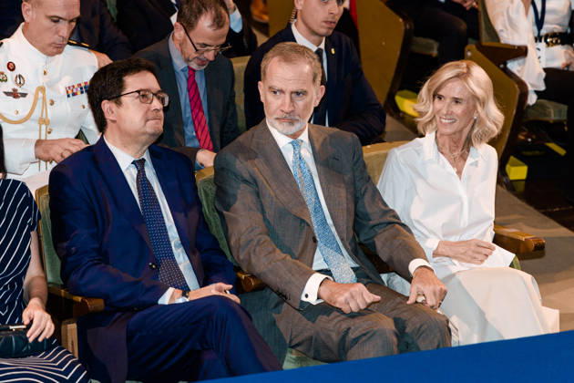 The King Presides Over the COTEC 2026 Foundation’s Annual Event in Madrid King Felipe VI and the Minister for Digital Transformation and the Civil Service, Óscar López, during the COTEC Foundation for Innovation’s annual event at the Círculo de Bellas Artes Casa Europa, on June 29, 2026, in Madrid, Spain. This forum brings together business leaders, scientists, academics, and institutional representatives to present the annual report on the state of innovation in Spain and discuss key strategies for the technological and digital transition of the productive sector. JUNE 29, 2026 Carlos Lujá Madrid, Spain Copyright: xCarlosxLujanx 7631202