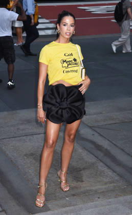 Outside arrivals for New York Fashion Show Spring Summer Marc Jacobs Featuring: Laura Lee Where: New York, United States When: 29 Jun 2026 Credit: Darla Khazei INSTARimages EDITORIAL USE ONLY. NOT FOR USE BY NEWSPAPERS BASED IN THE UK. Copyright: xx instar55818438