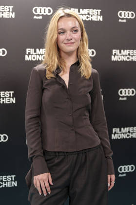 Lucy Gartner bei der Premiere des ZDF-Films Neues Land auf dem 43. Filmfest München 2026 im Gloria Palast. München, 29.06.2026