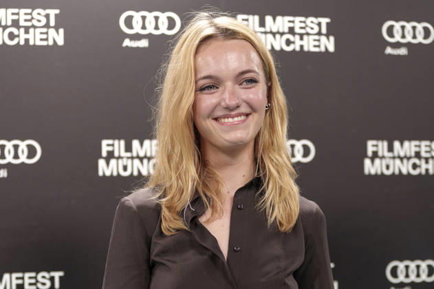 Lucy Gartner bei der Premiere des ZDF-Films Neues Land auf dem 43. Filmfest München 2026 im Gloria Palast. München, 29.06.2026