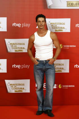 RTVE presents the second season of Maestros de la Costura Celebrity 2. Model Jorge Román poses at the photocall during the presentation of the second season of Maestros de la Costura Celebrity 2, on June 30, 2026, in Madrid, Spain CELEBRITIES RTVE SHOW PHOTOCALL Antonio Gutié Madrid Madrid, Spain  Copyright: xAntonioxGutiÃ rrezx 7633016