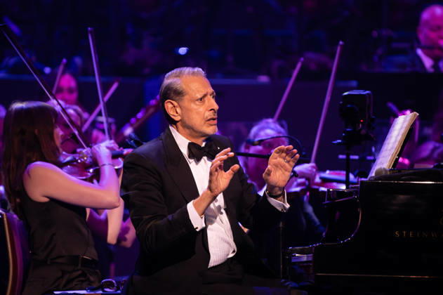 IPA86258641 - London: Jeff Goldblum and The Mildred Snitzer in concert at the Royal Albert Hall  Copyright: xCristinaxMasseix xx 86258641