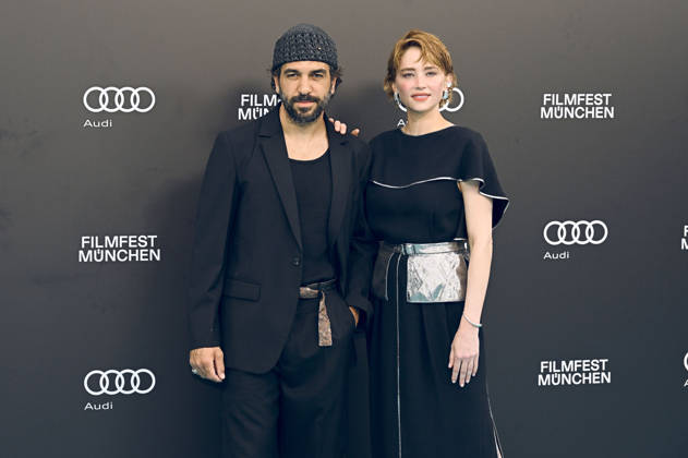 Elyas M Barek und Haley Bennett bei der Premiere des Kinofilms Virginia Woolf s Night & Day auf dem 43. Filmfest München 2026 in der Hochschule für Fernsehen und Film. München, 30.06.2026